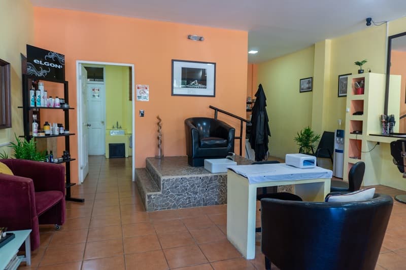 Le Petit Paris: Established Hair & Beauty Salon for Sale