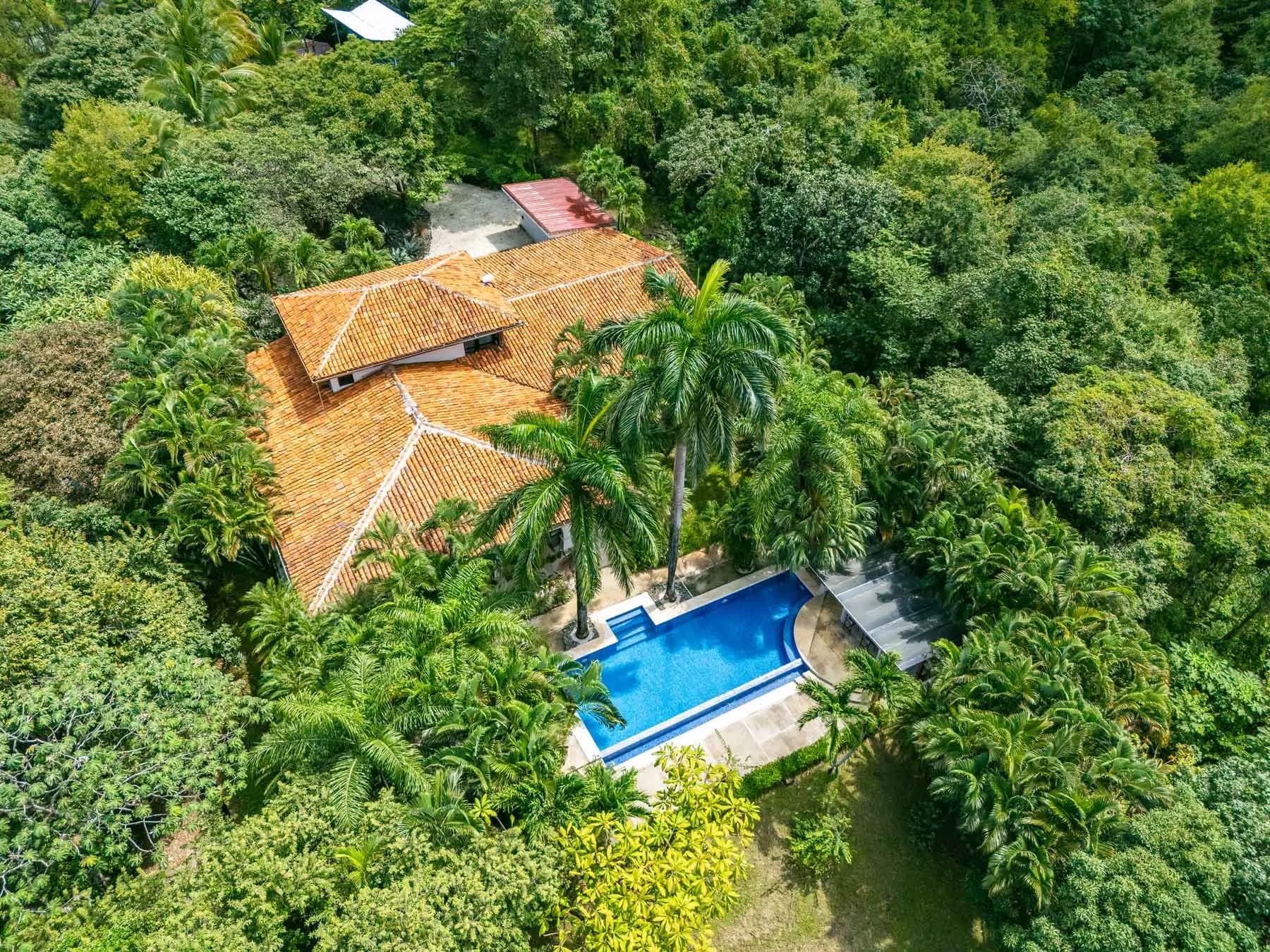 Villa Meridiana: A Private Off-Grid Oceanview Sanctuary in the Hills of Guanacaste