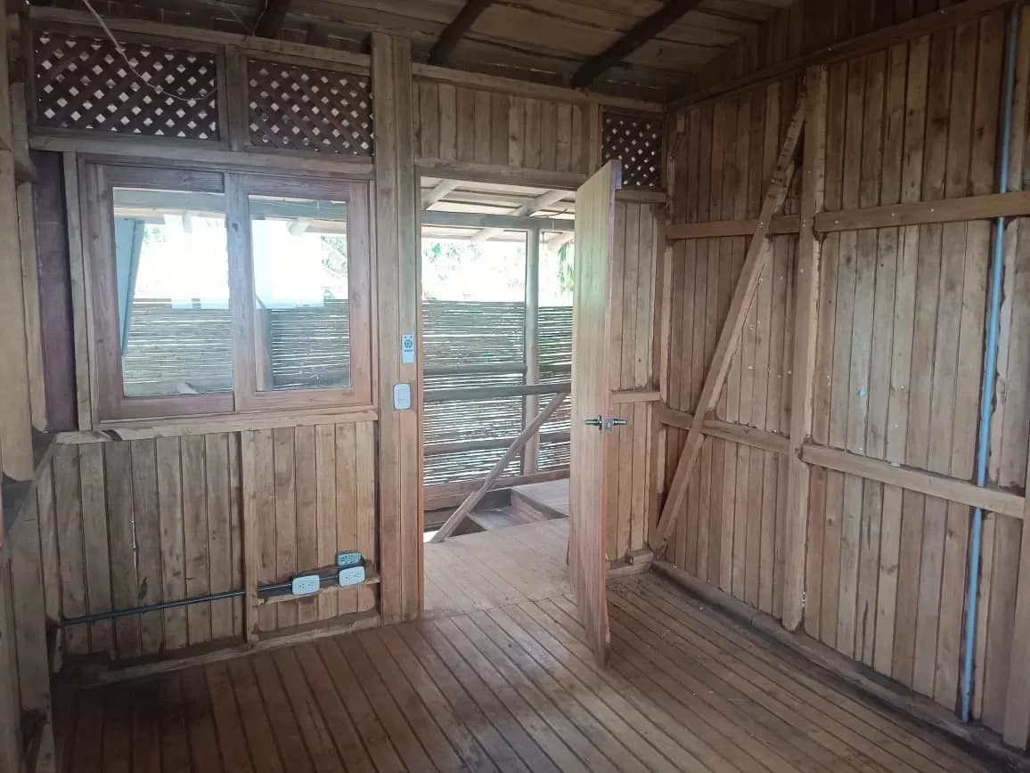 Finca Curcuma: Organic ocean view house built on a 2 hectares finca in San José de la Montaña